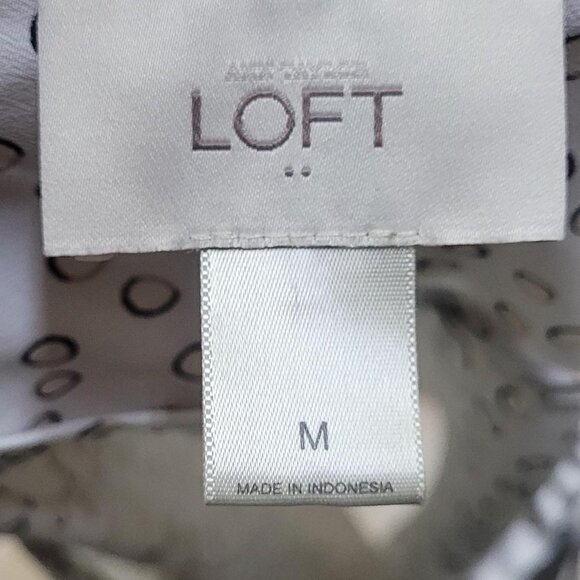 Ann Taylor Loft Medium White with circles blouse - Picture 4 of 6